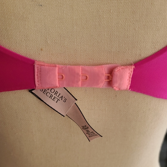 Victoria's Secret Bra Size 36B - Picture 4 of 4